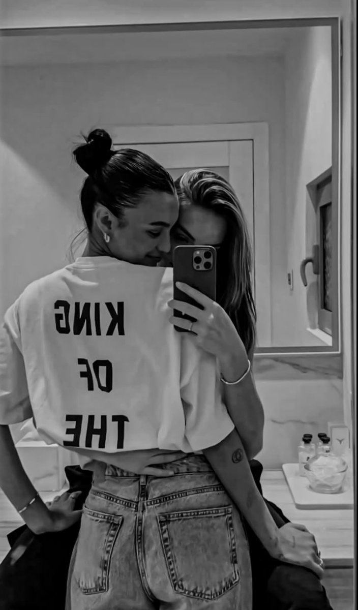 blanchiat's tweet photo. 𝐄 𝐜𝐨𝐦 𝐯𝐨𝐜ê 𝐪𝐮𝐞 𝐞𝐮 𝐪𝐮𝐞𝐫𝐨 𝐞𝐬𝐭á! 🤍 https://t.co/qUTqSRKkKK