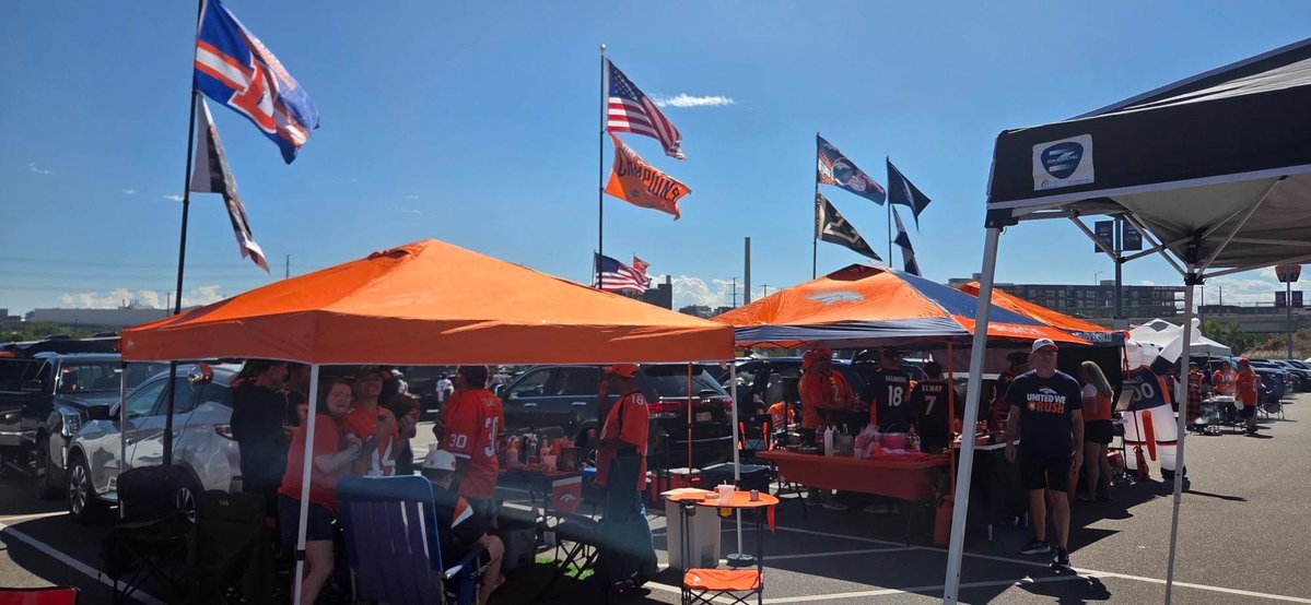 OrangeCrushTG's tweet photo. Can’t wait to do it again on Sunday!!! Come on down! https://t.co/gxOliMByUE