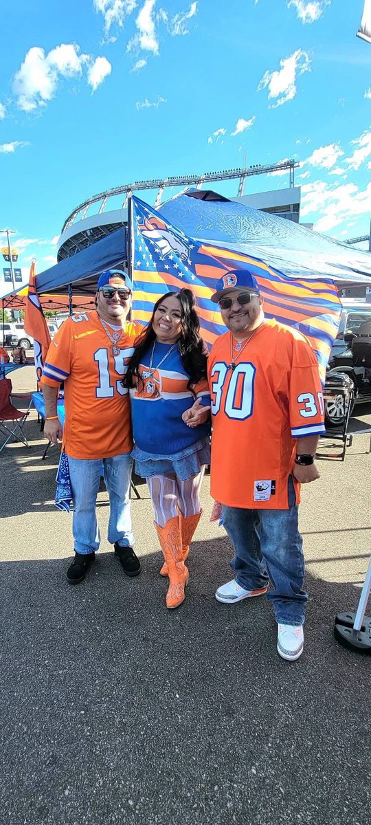 OrangeCrushTG's tweet photo. Can’t wait to do it again on Sunday!!! Come on down! https://t.co/gxOliMByUE