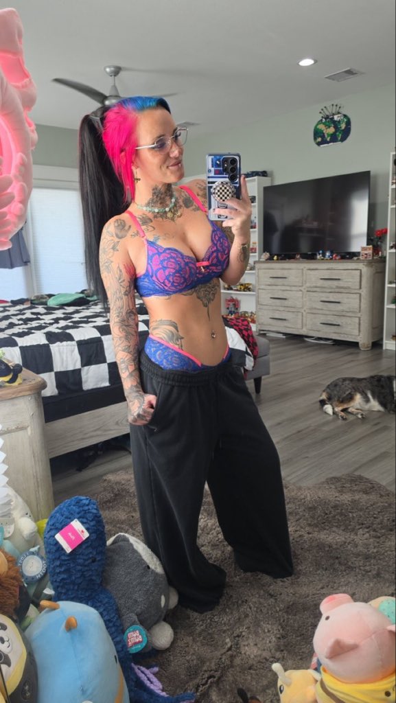 Queenbee004001's tweet photo. They'll copy the moves, but can't match the mindset. https://t.co/3rcayVChWi