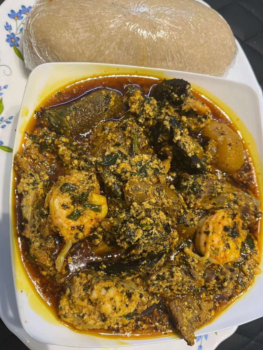 BellaJemuel's tweet photo. Egusi soup with biter leaves 😋 pair with soft Eba 🥵 Eat or Pass? https://t.co/vzdeKaD9nQ