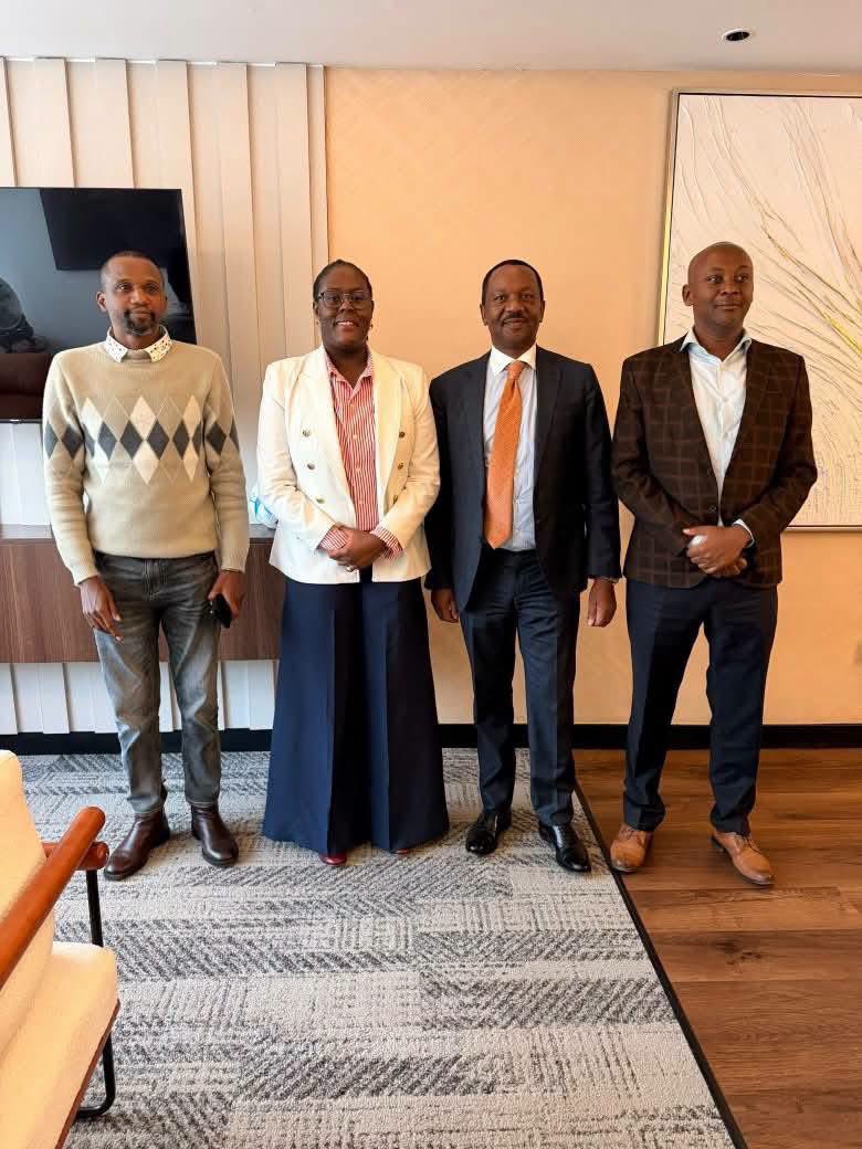 NytoP2PMwangi's tweet photo. It looks like Winnie Odinga has started embracing her femininity. She no longer dresses like a tomboy if you’ve been paying attention. 

One of these days she’ll step out in a mini skirt and You people will not beliiieve!

Hon. Dennis Waweru x EALA MP Winnie Odinga earlier today https://t.co/u85iGY4ySs