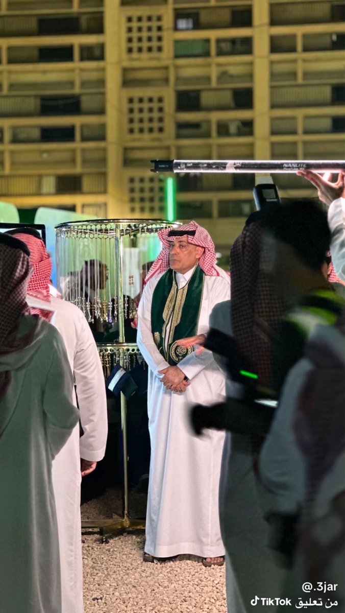 qazmlp10180's tweet photo. مشاركة رئاسة الحرس الملكي بمناسبة🇸🇦
#اليوم_الوطني_السعودي_٩٦ https://t.co/dmKeZgfG8i