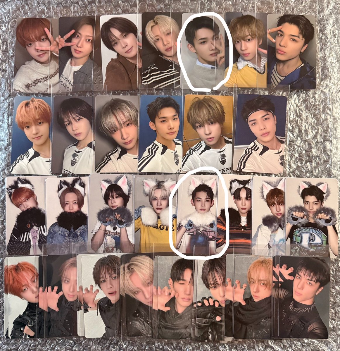 luv_s61's tweet photo. @25_25_nicho はじめまして、検索よりありがとうございます。
白丸のものと2:2での交換は可能でしょうか？
郵送での交換可能です⭕️ https://t.co/IwUFoAfHcu