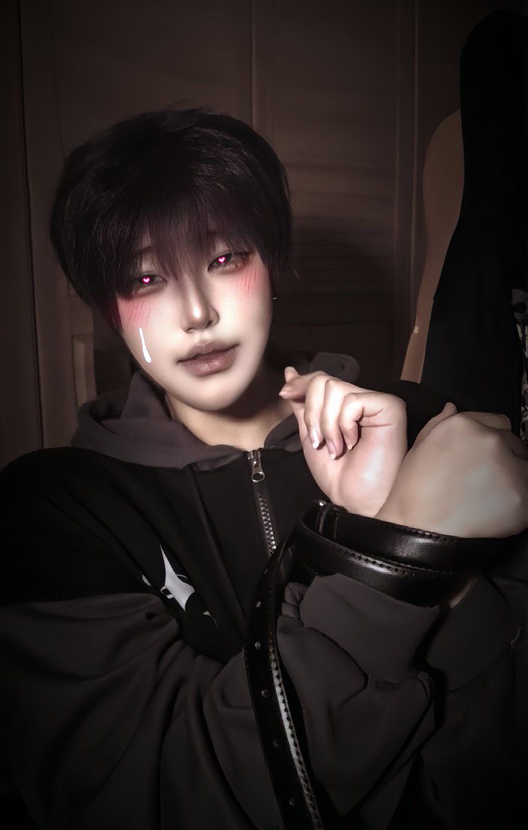 mugen_x1's tweet photo. 마조남
#cosplay #남캐 https://t.co/vLcxGzZY6H