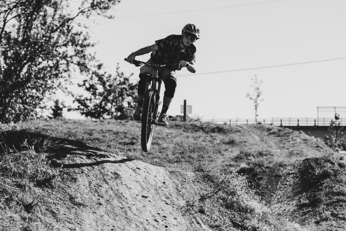 NWTrailAlliance's tweet photo. Help shape the future of Gateway Green Bike Park.

If you ride, visit, or use Gateway Green, we want to hear from you.

A new community survey is gathering feedback on how people use the park and what could help guide future improvements: https://t.co/JPDrzssHaJ https://t.co/u7uUa8LEX4