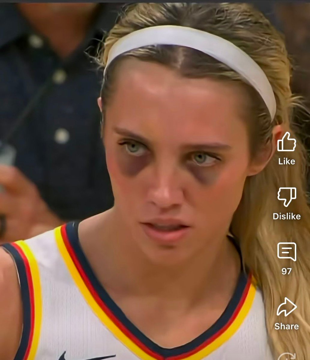 msportsmatrix's tweet photo. @OurHawkeyeState Will the real Lexi please stand up https://t.co/RIlWrkPkhT