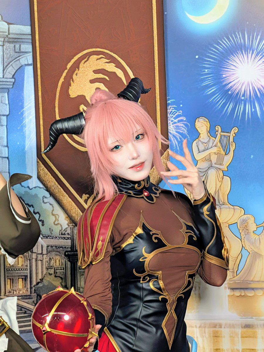 mitei_online's tweet photo. TGS2026 L＆Kブース 「RED STONE」
黒魔術師 / はんあ(Hangah)さん( @Hangah_cos )
#TGS2026 #東京ゲームショウ2026 ＃REDSTONE

幕張メッセ in 千葉県千葉市美浜区中瀬2丁目 https://t.co/CFLkg6npeU