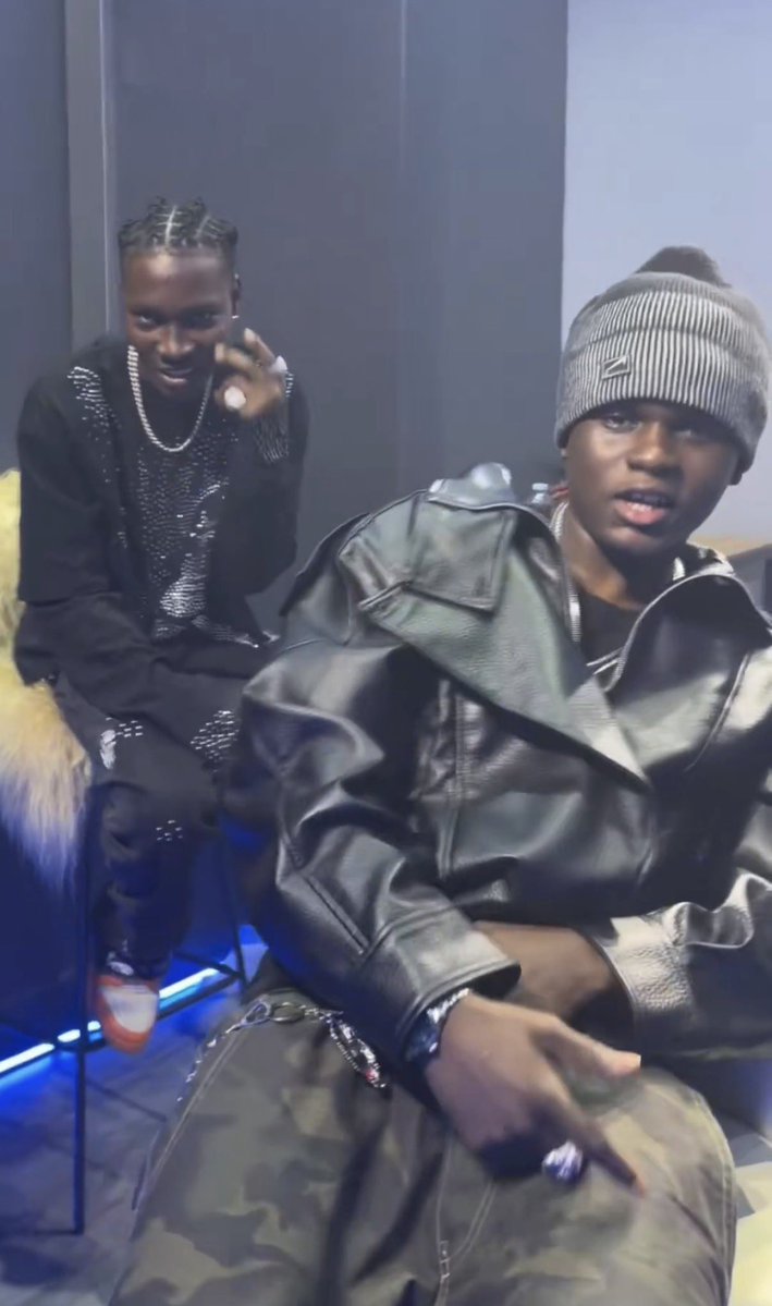 hypetribeng's tweet photo. 🚨AYO MAFF, ZINOLEESKY 

“MALARIA”

OUT NOW🚨 https://t.co/G1hAunaG1q