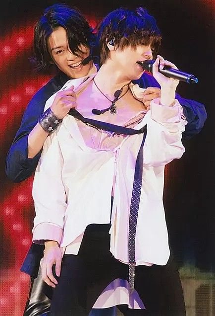himawari_m118's tweet photo. いのたか推しにはたまらない周年になりそうです💙💜

#HeySɑyJUMP
#伊野尾慧
#髙木雄也 https://t.co/Mrb6cFWBhd
