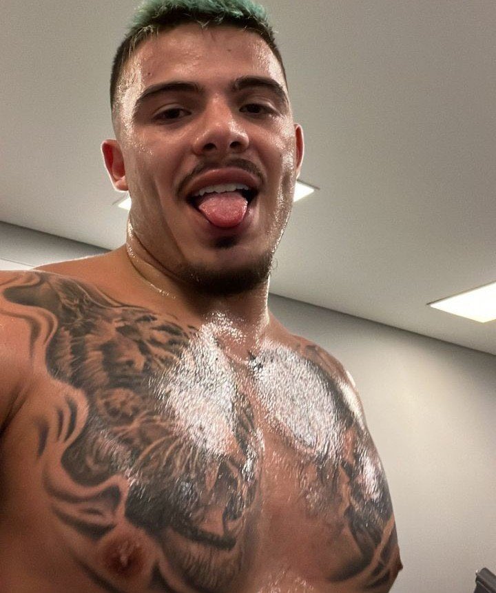 gonnerzaobr's tweet photo. Rei Thomaz Costa 🤴🏻🤤 https://t.co/W4X3TK3ekV