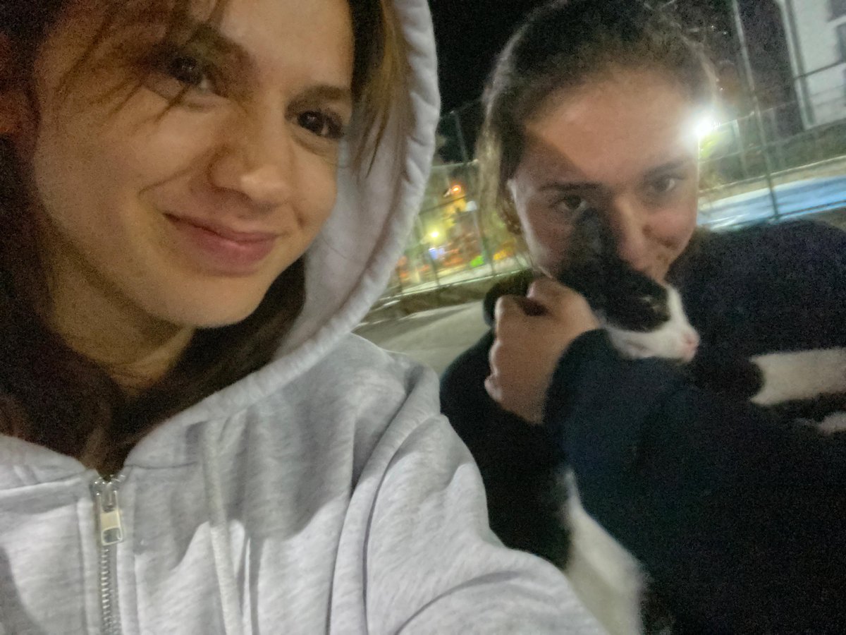 ilaaaay0's tweet photo. ıluv them https://t.co/vbw1UVG7r7