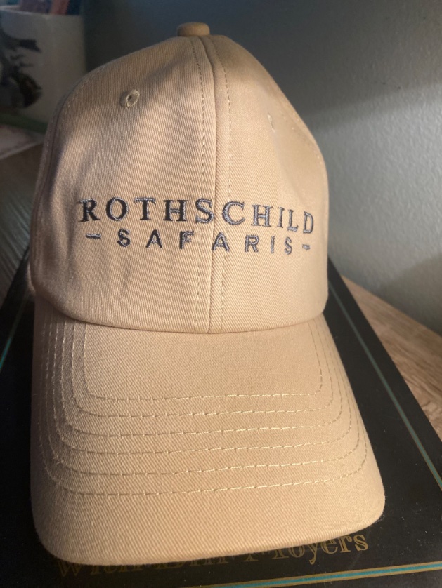 calmpetty's tweet photo. Absolutely insane thrift find https://t.co/inNS2AHbV3