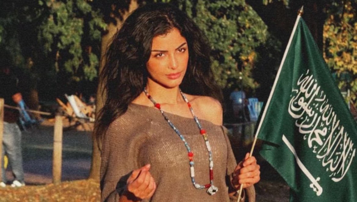 juneoeoe's tweet photo. #SWAG = Saudi women are gorgeous 🇸🇦 https://t.co/v2k9PYCzre