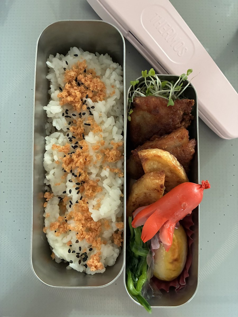 Obasan0141's tweet photo. #hakoyabento #lala弁当 #THERMOS #スリム弁当箱 #高校生弁当 #弁当記録 #お弁当作り楽しもう部 https://t.co/bpru3HgESI