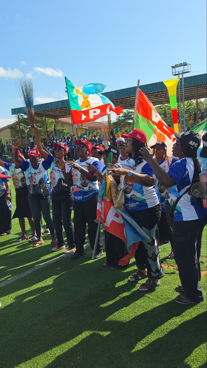 HyginusAgu12413's tweet photo. To my people of Umuoka, Egede-Umuoka Ward, and to Ndi Udi, thank you for standing with me throughout this journey. The campaign may have ended, but our commitment to Ndi Udi continues. https://t.co/T82LNZz5oQ