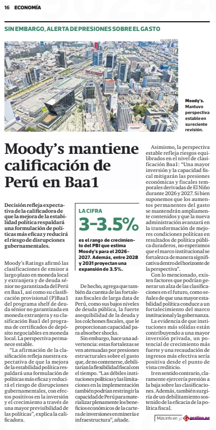 PabloMoreyraAlm's tweet photo. Moody's mantuvo al Perú en Baa1. En simple: nos sigue viendo como un país confiable para prestarle, pero no nos sube la nota.

¿Por qué no baja? Porque debemos poco, tenemos ahorros para emergencias como El Niño y ahora hay más estabilidad política que en años anteriores.

¿Por qué no sube? Por tres cosas. El gasto público tiende a crecer y cuesta frenarlo. Las instituciones siguen débiles, y Moody's no espera que eso cambie pronto. Y el crecimiento de 3% a 3.5% es poco para un país que necesita reducir la pobreza e informalidad.

Lo interesante es que el propio informe dice qué haría falta para mejorar: instituciones más sólidas, más inversión privada y una mejor recaudación. Nada de eso depende del precio de los metales. Depende de nosotros.

La estabilidad política es una oportunidad. Ojalá no la desperdiciemos.

@presidenciaperu @MEF_Peru @bcrpoficial @congresoperu