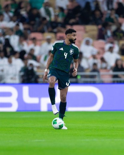 Al0tei3i's tweet photo. التغيير اللي صار له في مستواه شيييء كبييير💙💙
ابو ناصر حالياً هو أفضل مدافع سعودي https://t.co/2K7x9iK0VC