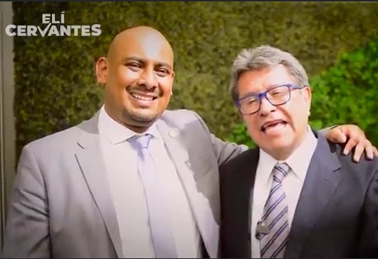 OSWALDORIOSM's tweet photo. #BreakingNews

Elí Cervantes (senador suplente de Primo Dothé y parte del grupo de @RicardoMonrealA)
sería el coordinador de la Transformación en #SLP

En el pasado sus hijas lo acusaron públicamente de ser deudor alimentario, al verse exhibido tuvo que pagar.

DERROTA ANUNCIADA. https://t.co/dVjmRTeWsf