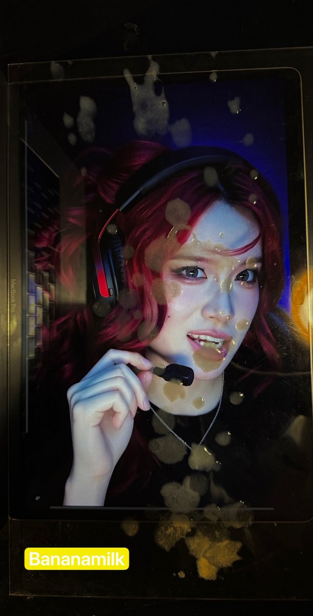 Bananamilkacc's tweet photo. “gg frickin ez” https://t.co/OlyPiJ9Oj8
