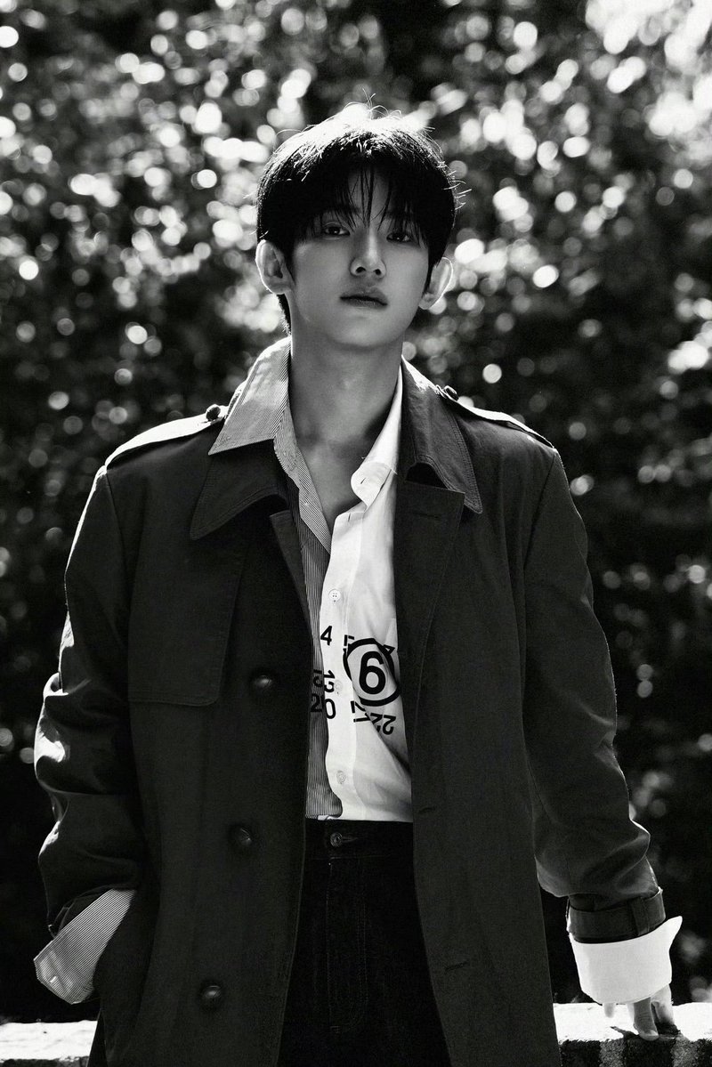 Bacon18sw's tweet photo. Some people are beautiful.
And then there is Siwoo—
the kind of beautiful
that makes you forget to look away. 

SIWOO MILAN FASHION WEEK SS27

#PARKSIWOOxMM6
#PARKSIWOOMFWSS27 https://t.co/5m4AiUvWbo