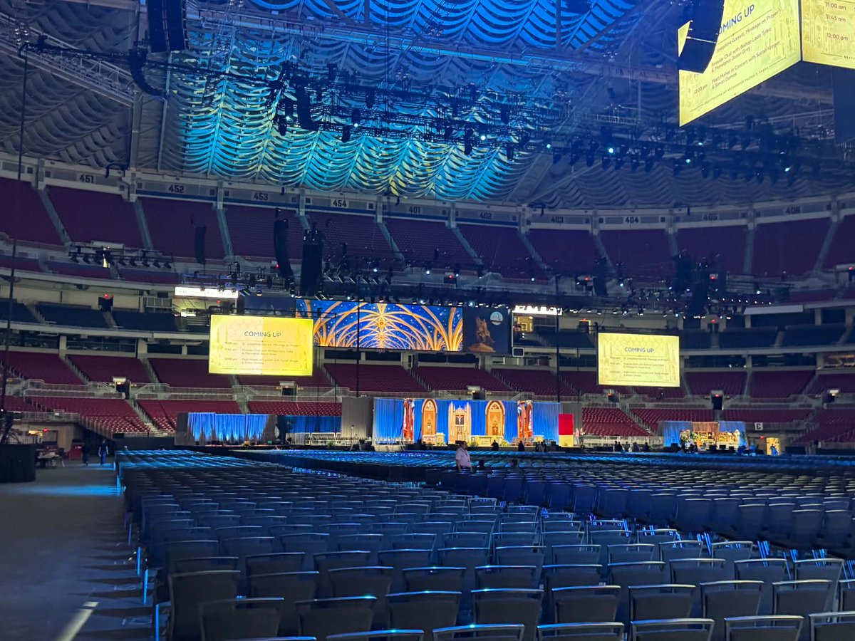 WalkingHymnal's tweet photo. INSIDE SCOOP: Tomorrow is the Beatification of Fulton Sheen, a day years in the making. So what can we expect from tomorrow's Mass? More specifically, what can we expect from the music of the Beatification Mass? The Walking Hymnal has that for you HERE:

https://t.co/UK6CN9gfcP https://t.co/K1YUTPmMXN