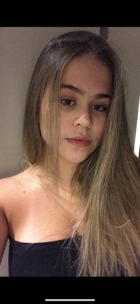 rafalourenco50's tweet photo. nós garotas que já tivemos o cabelo 
loiro
rosa
castanho
castanho claro https://t.co/A8tC1pkrMB
