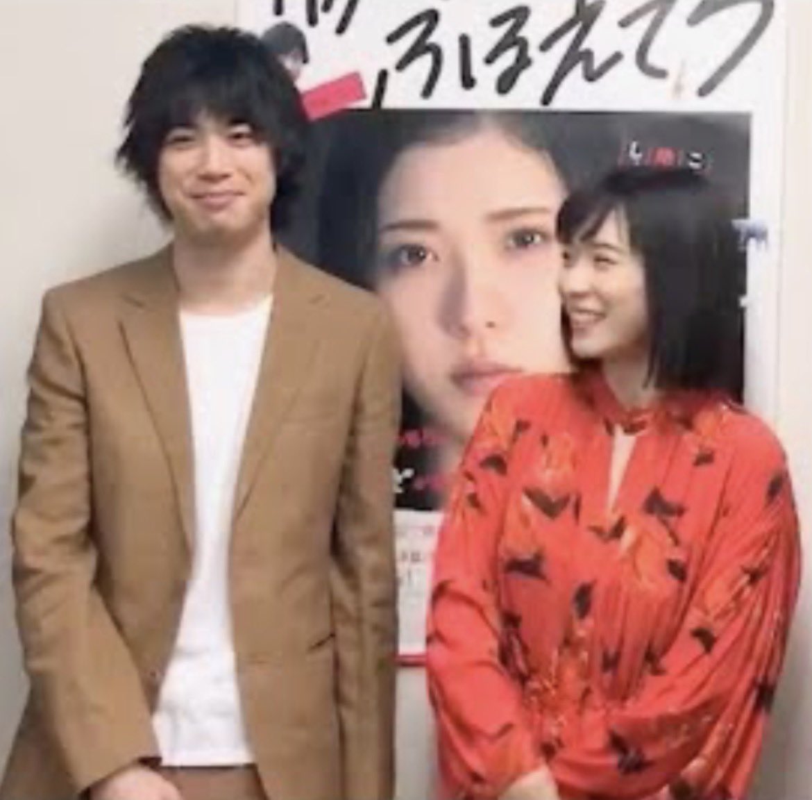 yuuho_yuupo's tweet photo. ダウンタイムで、松岡茉優の同僚医師に渡辺大知を起用したのは、『勝手にふるえてろ』へのオマージュだと、勝手に思っている

『勝手にふるえてろ』（2017）の松岡茉優は最高すぎるので、全員見てほしい
大九明子監督の最高傑作
当時映画館で３回見たw
北村匠海を最初に認知したのもこの映画だった https://t.co/GfzINwOAL9