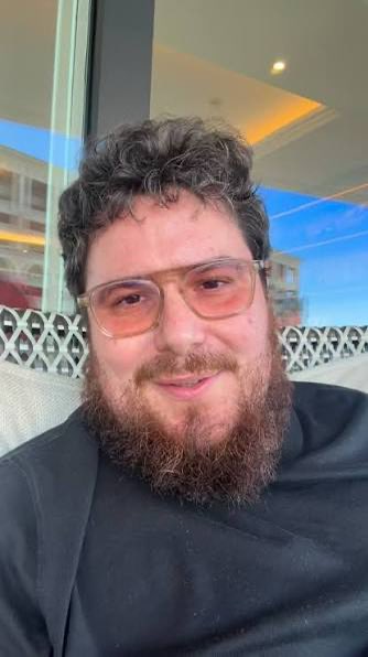 stranogui's tweet photo. Ouais falut @Psyhodelikus zé vu ton tweet et ze fuis prêt à te finanfé perfonnellement fi tu t’affois fur mes zenoux vite fais https://t.co/93vQouRk67
