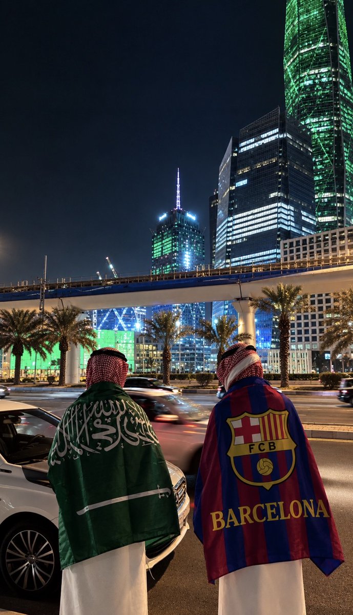 lxtfli's tweet photo. " كل برشلوني عظيم " 
" كل سعودي عظيم " https://t.co/gFgCvs49sA