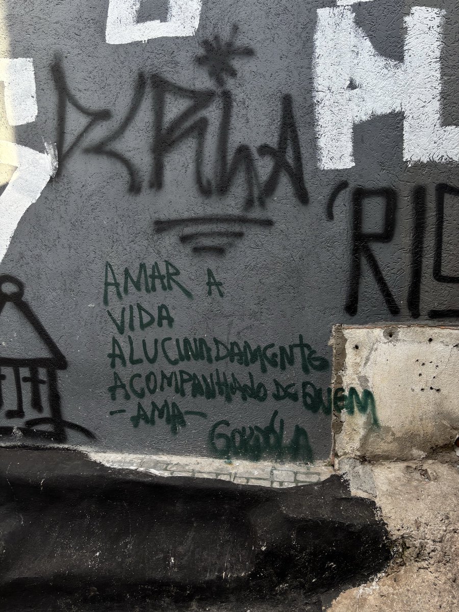 jbnoirzz's tweet photo. pov: tu abriu minha galeria https://t.co/2QoWfrQXzB