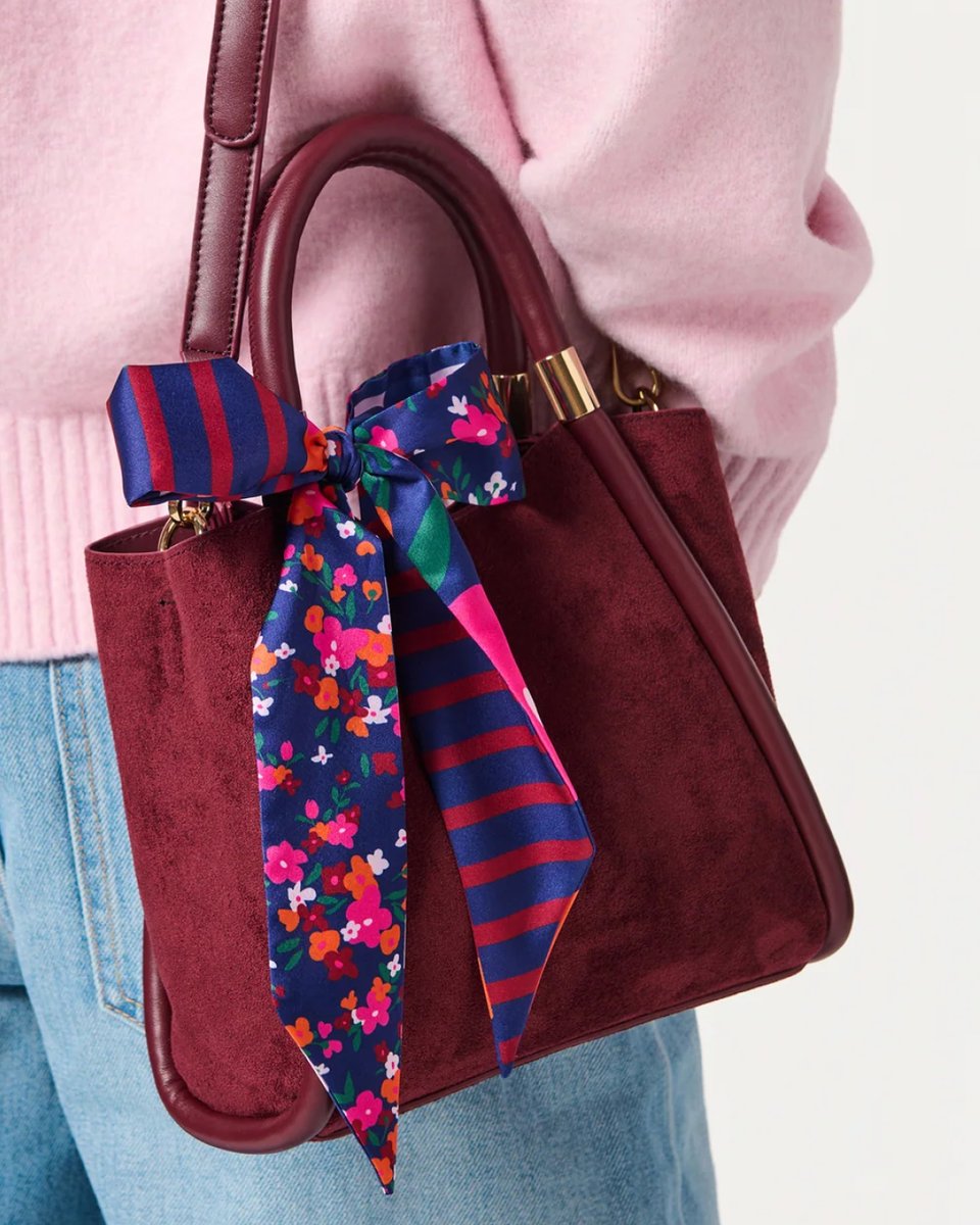 Shiraleah's tweet photo. Tie your fall look together 🍂🎀 Rich seasonal hues meet playful prints for the perfect finishing touch to your handbag: https://t.co/huOodbJNSi https://t.co/c67iuiYH1G