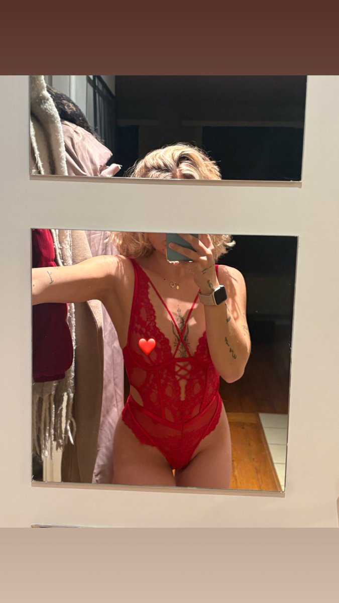 PrincessC305's tweet photo. Rood is de kleur van warmte
Zin in nog iets heters? 

Dm me! 

Findomnl findombe femdombe femdomnl paypig cash cow humanatm https://t.co/wlwl7uuA62