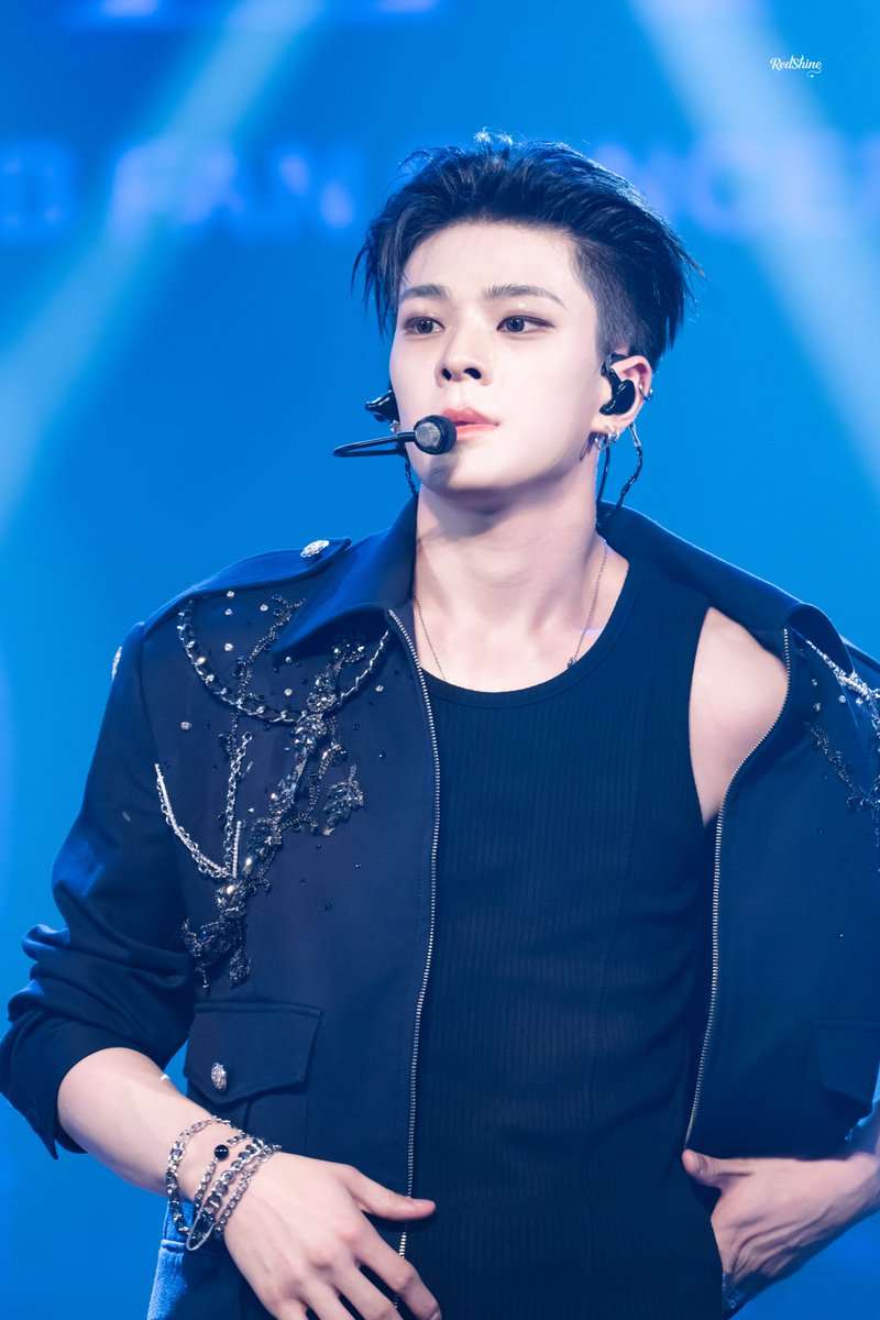 JMenrouge1231's tweet photo. 260919

#김준민 #KIMJUNMIN #휘브 #WHIB https://t.co/tWvowuZyOf