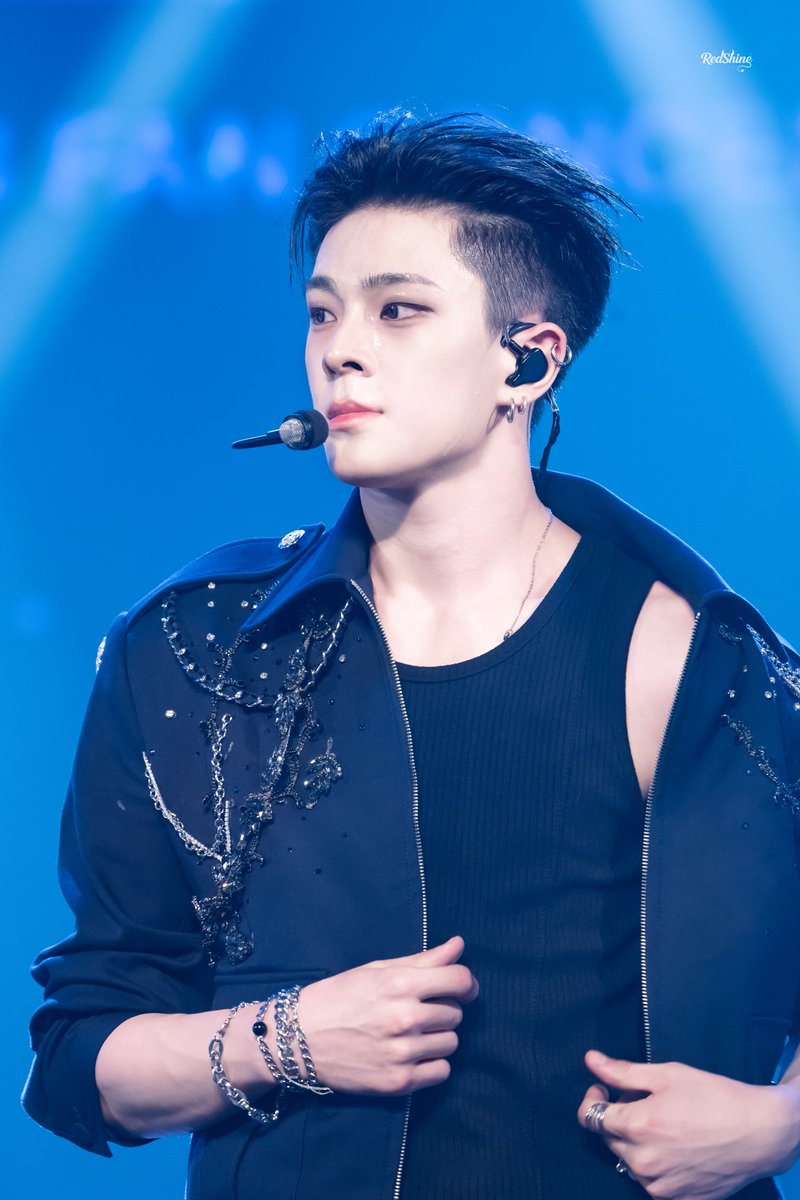 JMenrouge1231's tweet photo. 260919

#김준민 #KIMJUNMIN #휘브 #WHIB https://t.co/tWvowuZyOf