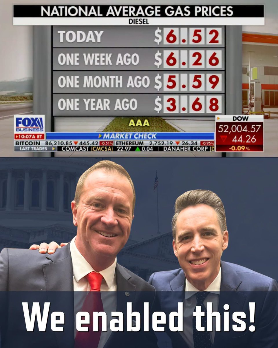 scarpug's tweet photo. @HawleyMO https://t.co/8lRRLMNyuk