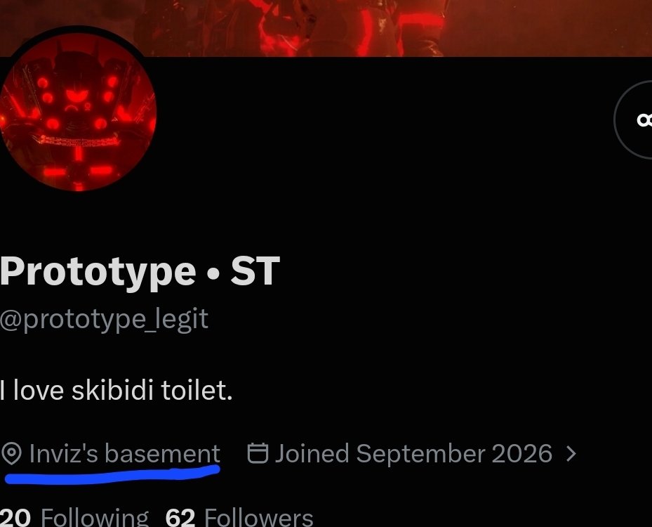 BlueOpal9514's tweet photo. @prototype_legit I can see why it says inviz's basement you are officially the biggest Invisible Narratives blazer in history https://t.co/xO1zSGtCwt