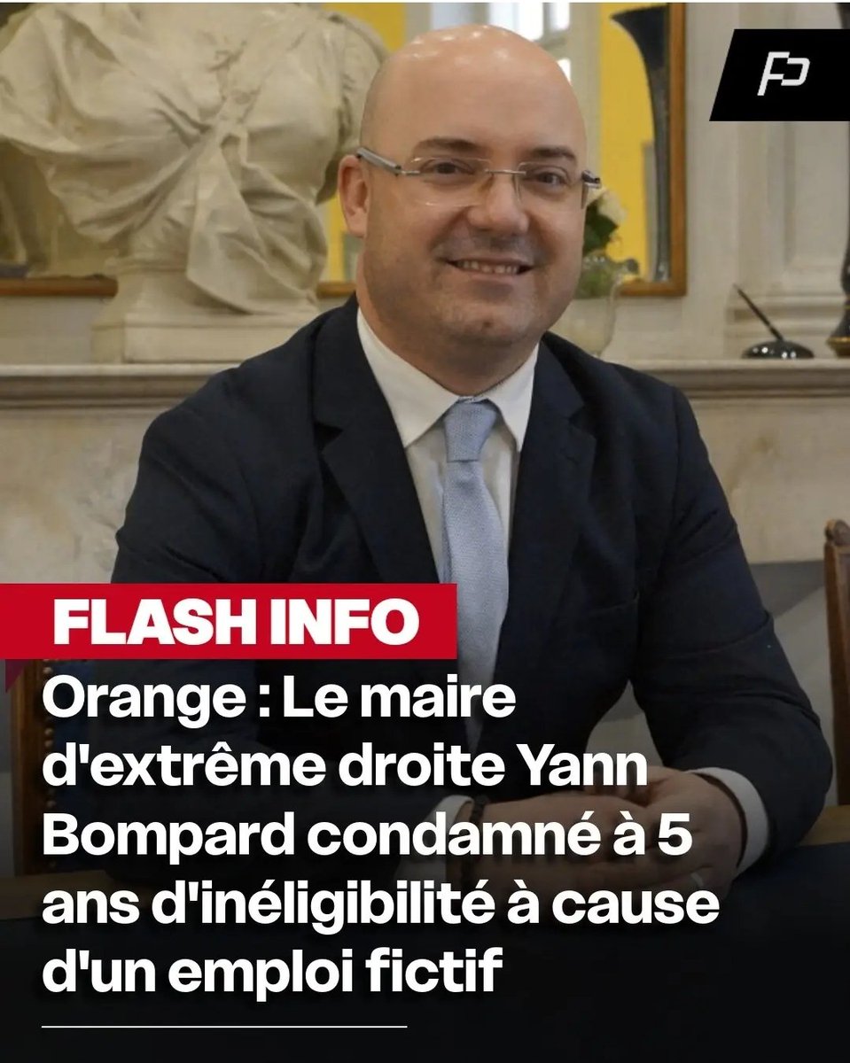JMA38620's tweet photo. @sebchenu @partisocialiste Alors qu'au @RNational_off ..... https://t.co/wPWoOAo9Cs