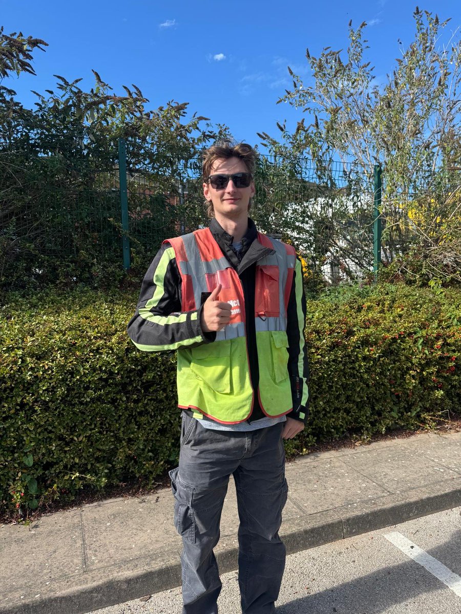 ApexMCT's tweet photo. Well done Luke, Mod1 passed today π https://t.co/sXzk82wYg5