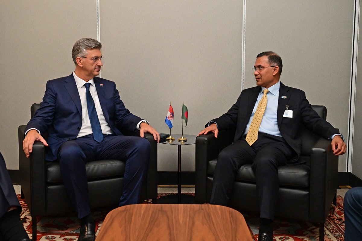 bdbnp78's tweet photo. A bilateral meeting took place between Prime Minister Tarique Rahman and Prime Minister of Croatia @AndrejPlenkovic on the sidelines of the 81st Session of the United Nations General Assembly (UNGA).

The two leaders discussed strengthening the friendly bilateral relations between Bangladesh and Croatia, expanding trade and investment, and enhancing cooperation in areas of mutual interest.

#PM #TariqueRahman #BNP #Bangladesh #Croatia #BilateralMeeting #UNGA81