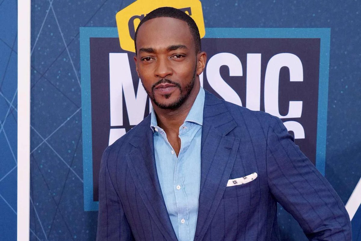 JuanC_Rdgz's tweet photo. 🎬 #HappyBirthdayAnthonyMackie🎂🎬
#AnthonyMackie #CaptainAmericaTheWinterSoldier #AvengersAgeofUltron #AntMan #CaptainAmericaCivilWar #AvengersInfinityWar #AvengersEndgame #TheFalconandtheWinterSoldier #CaptainAmericaNewWorldOrder #AvengersDoomsday #SamWilson #Falcon https://t.co/1h2msaGk37