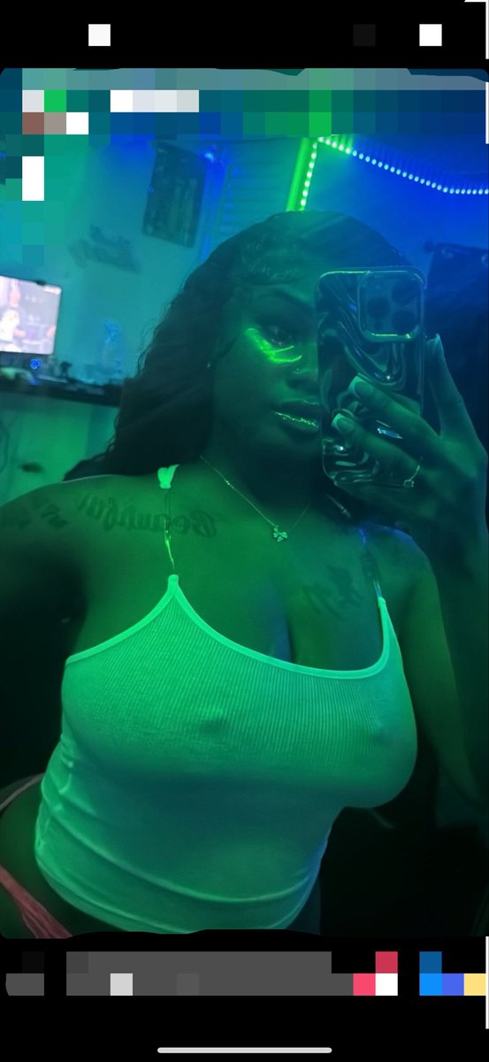 browny44's tweet photo. The titty monster #creepshot #candid #candiass #thick #thot #ass #pytebony #tittys #hs #bbc #bop #chicago https://t.co/Rd5TK61qK2