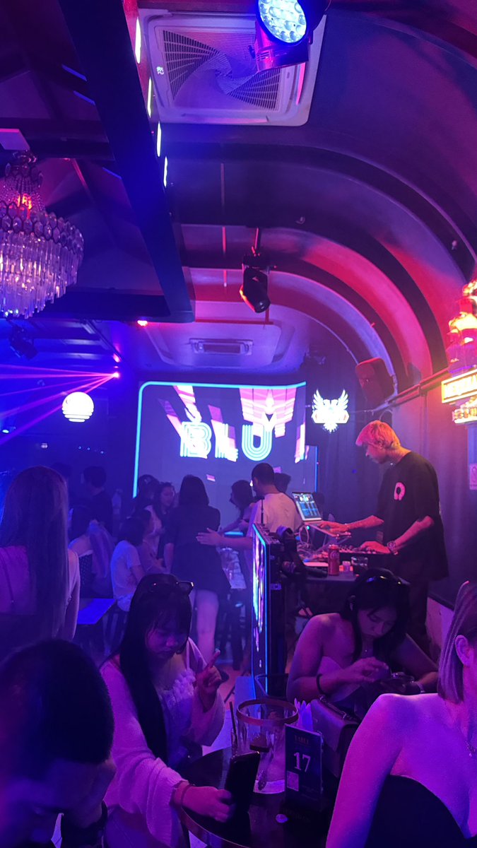 idmb888's tweet photo. https://t.co/kjD7N5AfU4