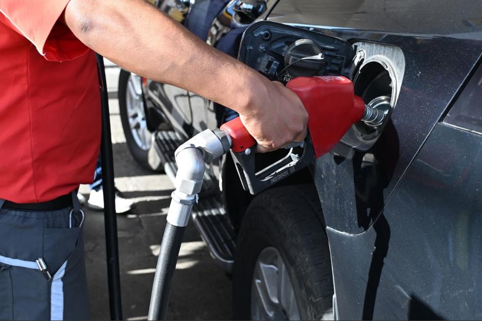 Energía y Minas descarta desabastecimiento de gasolina superior en Guatemala