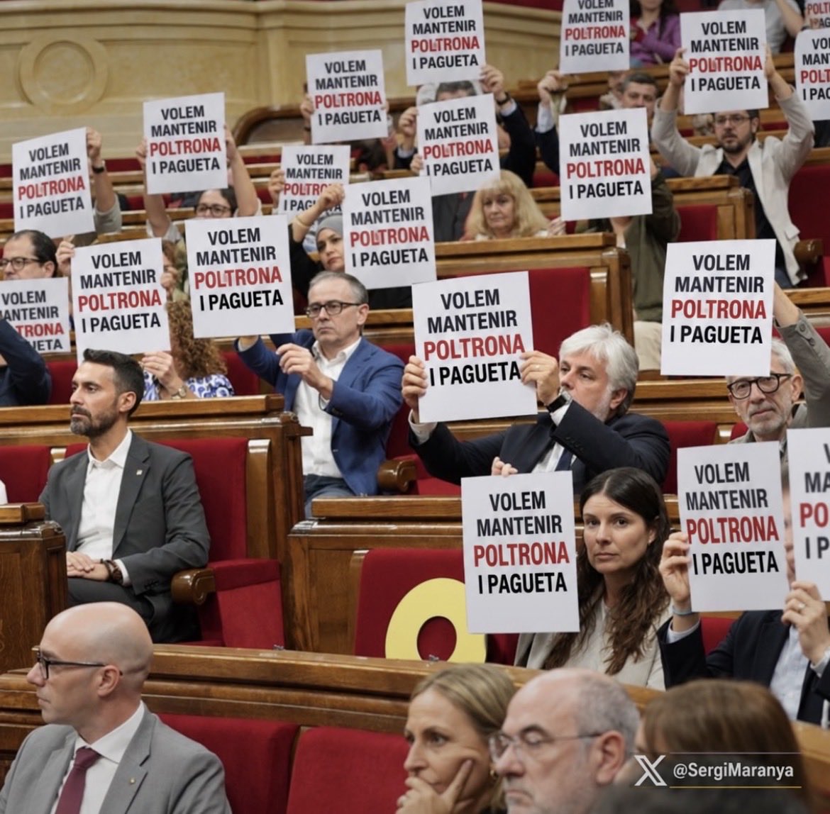 rodonsj's tweet photo. Jo ho entenc aixi🤷🏻 https://t.co/xuUkrSgQ50