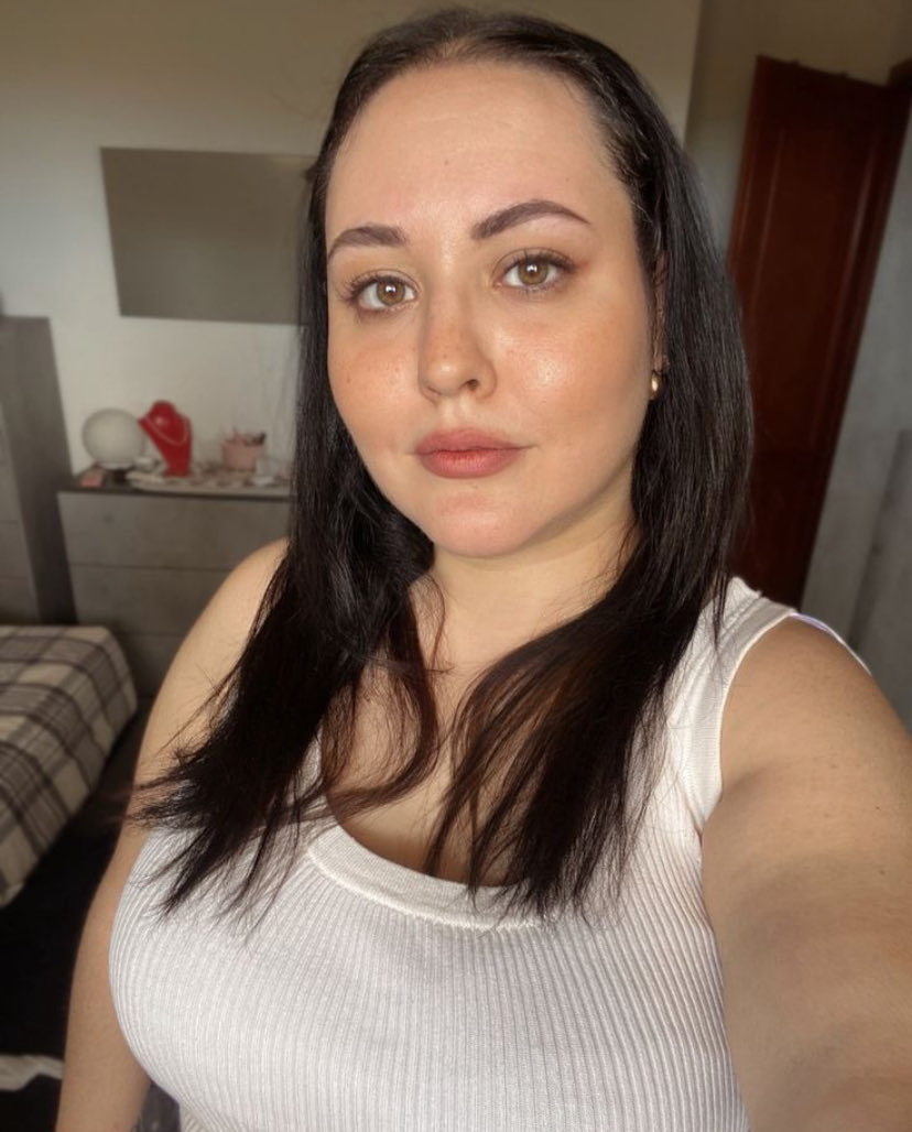 MargotLady6yd's tweet photo. Sorry don’t know to take a picture just me and my selfie lol #everyone #followers #fyp tagging y’all on my trip https://t.co/mx6O4XDZpV