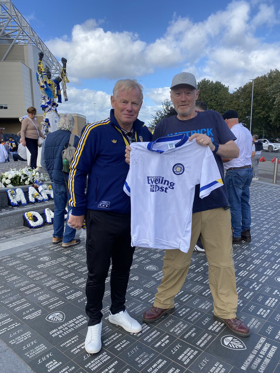 JoernSimmenaes's tweet photo. @fulford1066  - I Will Shout it out load! 
1.000 % thanks for the donation to my museum in Denmark, from you, including autographs from Vinni Jones and Chris Fairclough. Amazing - nice to meet you, you will now be “forever” in my museum in Denmark 💛💙 MOT🇩🇰 https://t.co/3PsRsOggBM