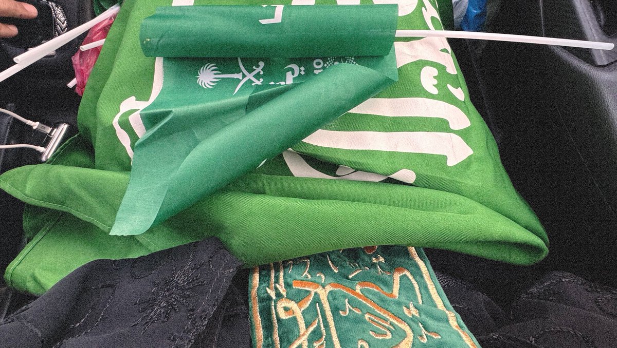 NjooNia's tweet photo. أطهر ثرى وأصدق علم وأرفع مقــام
🤍💚 https://t.co/yF5Ktn4Eyl