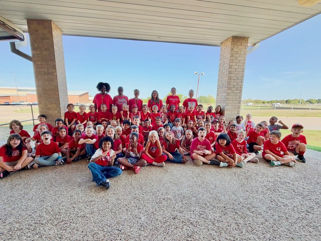 GroesbeckHOW's tweet photo. ❤️🔴 HOW was seeing RED today! 🔴❤️
Homecoming Week continued with COLOR WARS, and our color was RED! Our students and staff definitely understood the assignment! ❤️🐐
❤️ RED-y or not… GO GOATS! 🐐❤️ https://t.co/25hosqe8AK