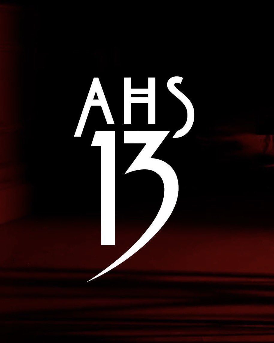 AHSVIP's tweet photo. Emma Roberts habla sobre el final de #AHS13 y la despedida de su personaje:

“Lloré al leer el último episodio. Se siente como el cierre de un capítulo y algo hecho especialmente para los fans. Es realmente conmovedor”. https://t.co/JxbdBzcxCN